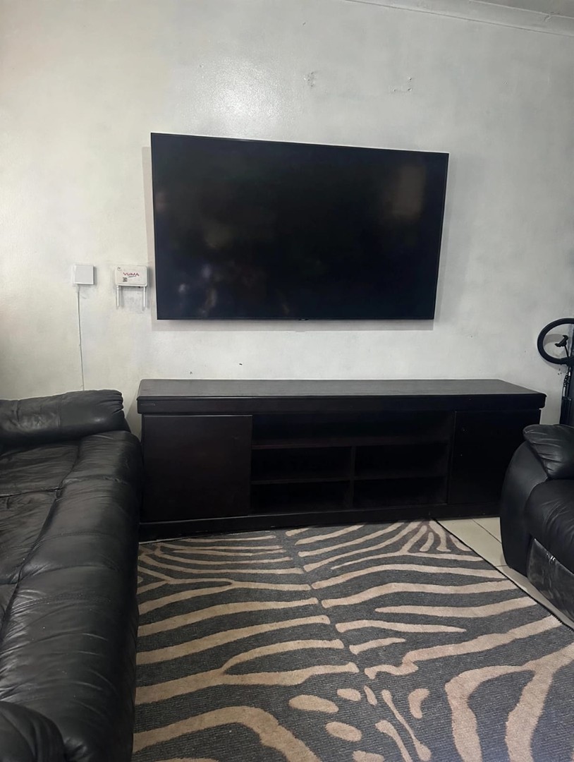 2 Bedroom Property for Sale in Esikhawini KwaZulu-Natal