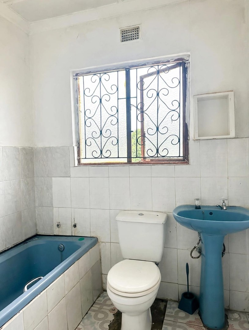 2 Bedroom Property for Sale in Esikhawini KwaZulu-Natal