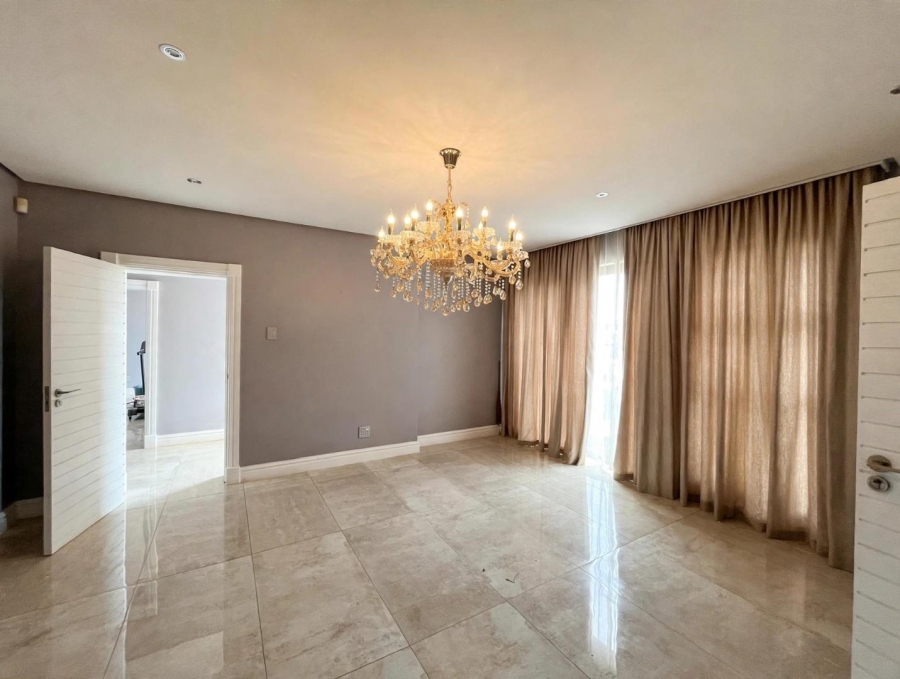 5 Bedroom Property for Sale in Sheffield Beach KwaZulu-Natal
