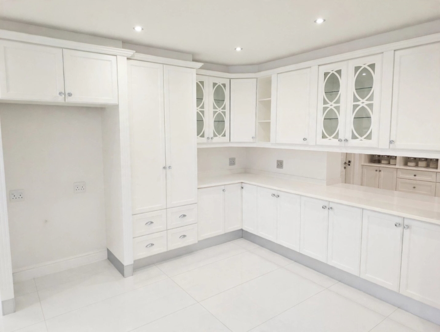 5 Bedroom Property for Sale in Sheffield Beach KwaZulu-Natal