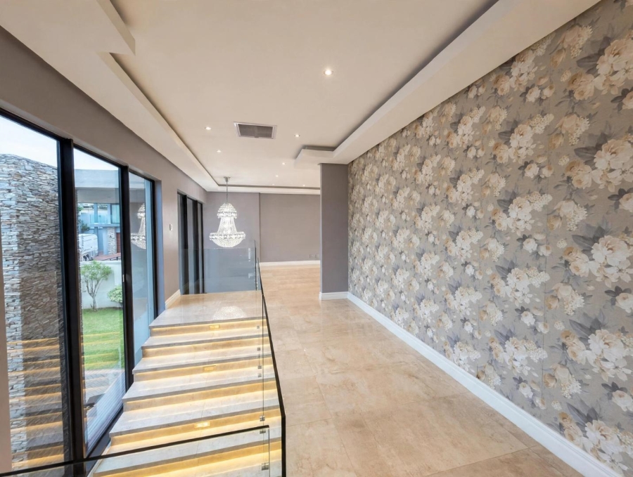 5 Bedroom Property for Sale in Sheffield Beach KwaZulu-Natal