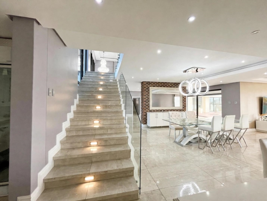 5 Bedroom Property for Sale in Sheffield Beach KwaZulu-Natal