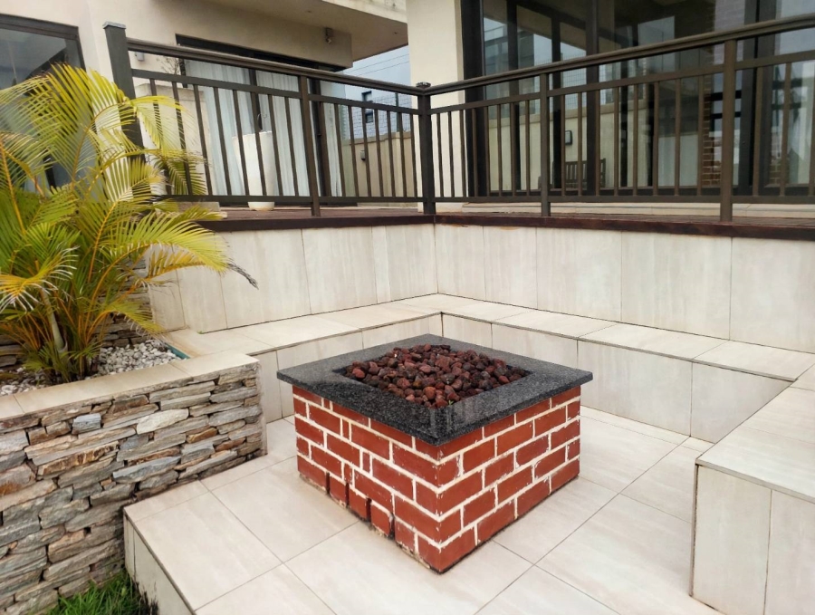 5 Bedroom Property for Sale in Sheffield Beach KwaZulu-Natal