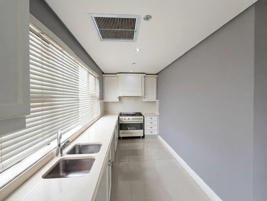 5 Bedroom Property for Sale in Sheffield Beach KwaZulu-Natal