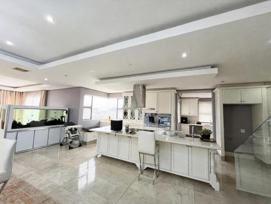5 Bedroom Property for Sale in Sheffield Beach KwaZulu-Natal