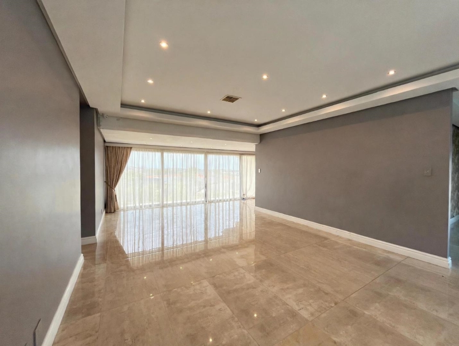 5 Bedroom Property for Sale in Sheffield Beach KwaZulu-Natal