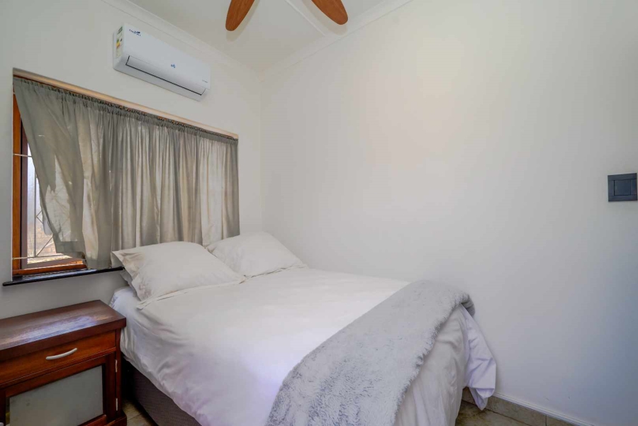 3 Bedroom Property for Sale in Amanzimtoti KwaZulu-Natal