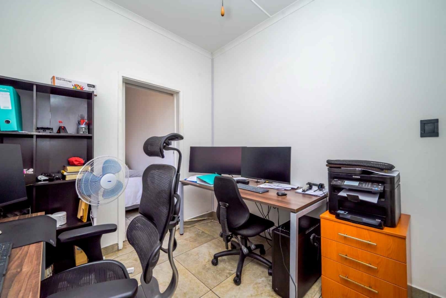 3 Bedroom Property for Sale in Amanzimtoti KwaZulu-Natal
