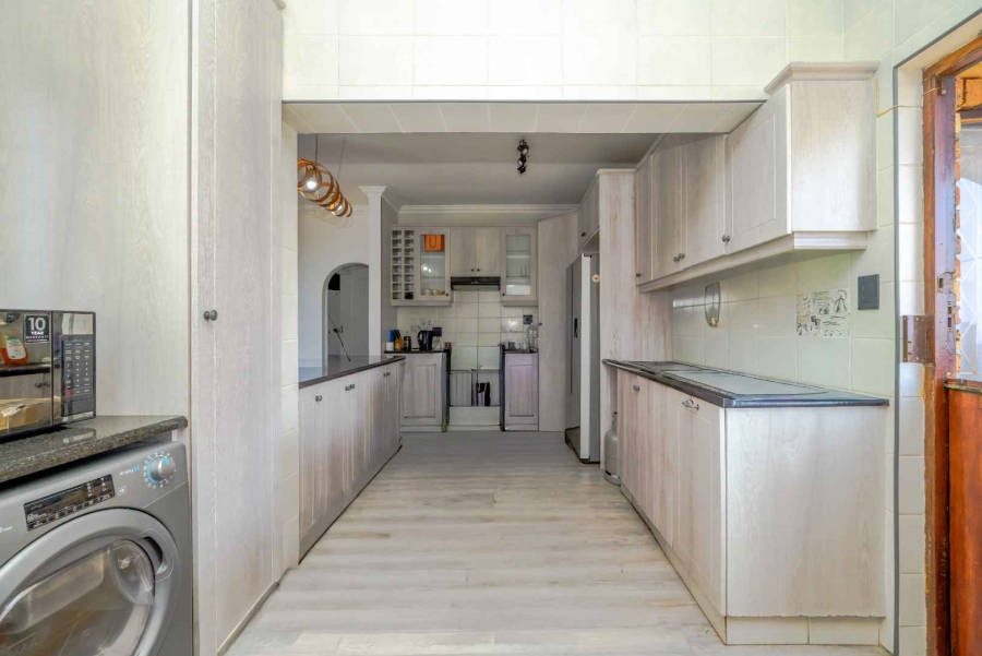 3 Bedroom Property for Sale in Amanzimtoti KwaZulu-Natal