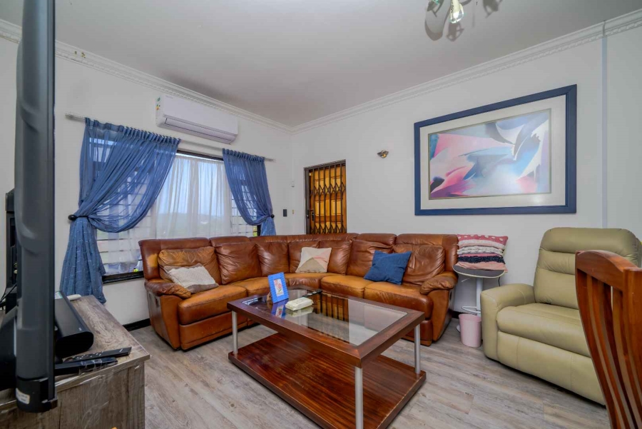 3 Bedroom Property for Sale in Amanzimtoti KwaZulu-Natal