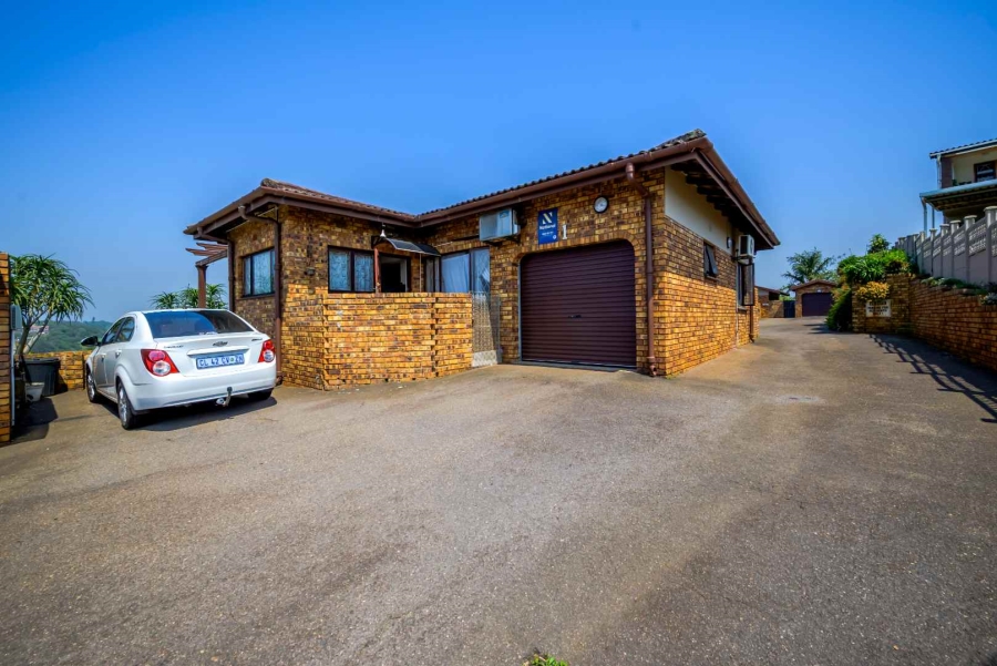 3 Bedroom Property for Sale in Amanzimtoti KwaZulu-Natal