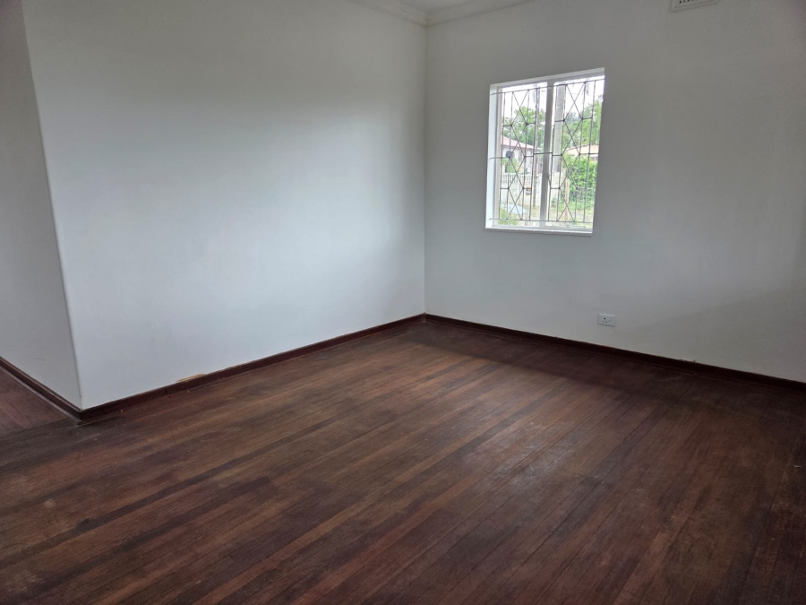 To Let 3 Bedroom Property for Rent in Malvern KwaZulu-Natal