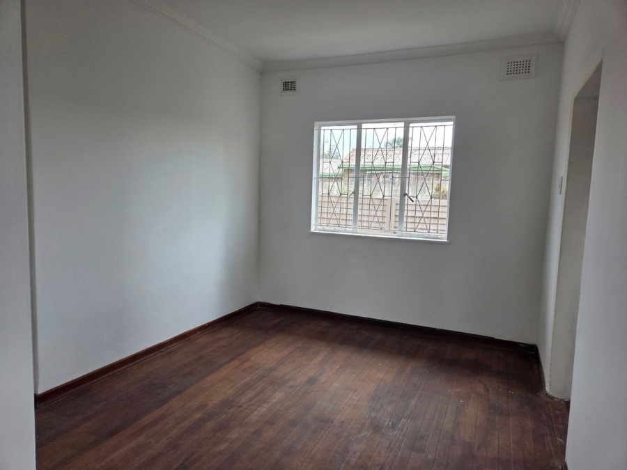 To Let 3 Bedroom Property for Rent in Malvern KwaZulu-Natal
