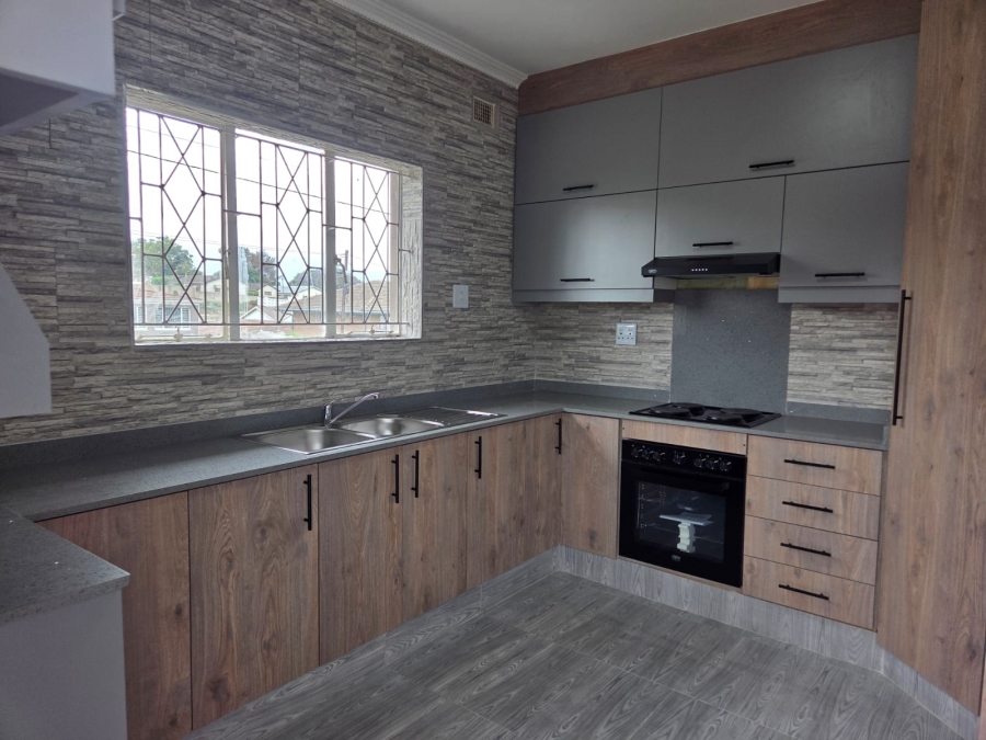 To Let 3 Bedroom Property for Rent in Malvern KwaZulu-Natal