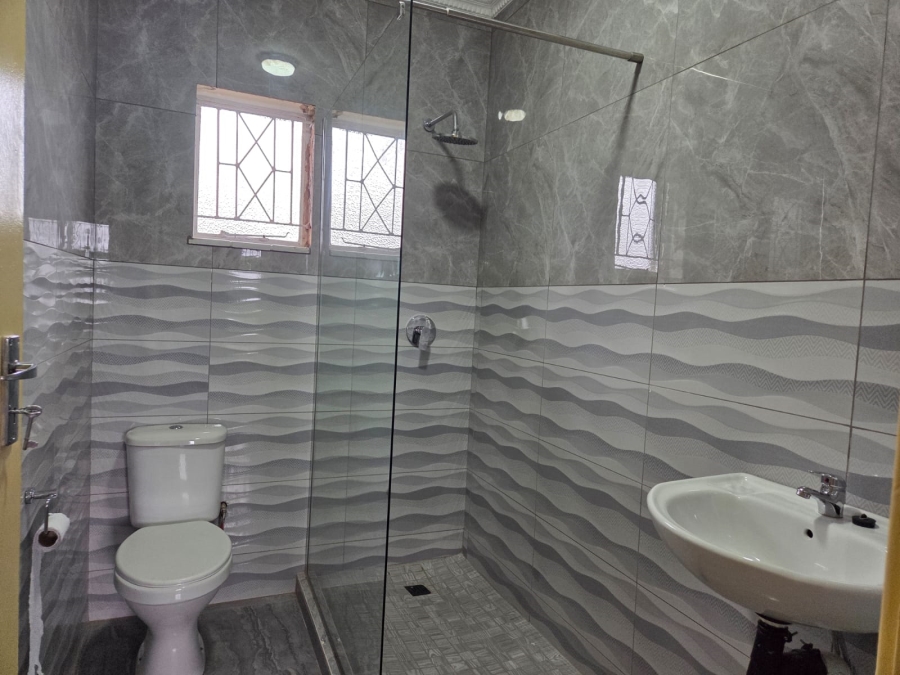 To Let 3 Bedroom Property for Rent in Malvern KwaZulu-Natal