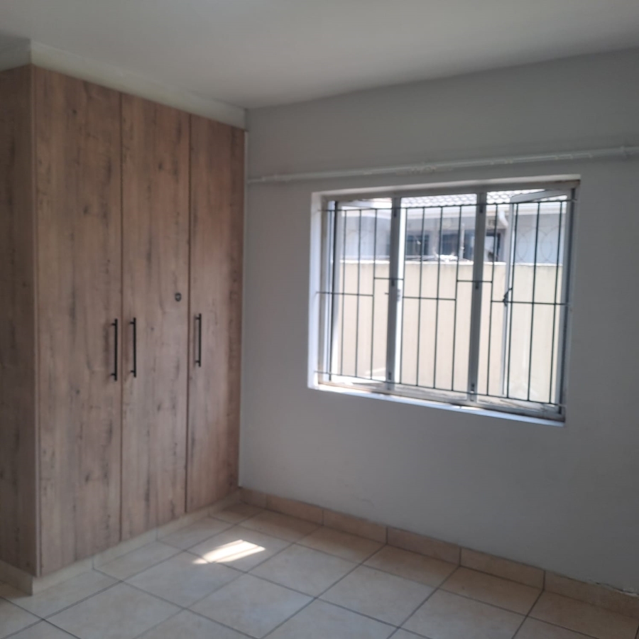 To Let 2 Bedroom Property for Rent in Brackenham KwaZulu-Natal