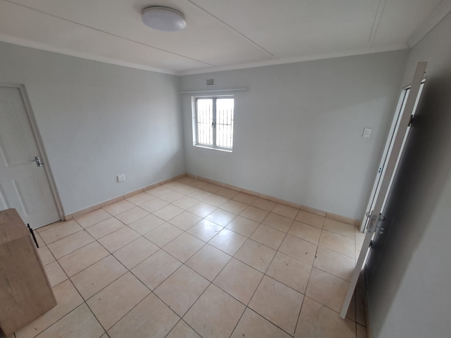 To Let 2 Bedroom Property for Rent in Brackenham KwaZulu-Natal