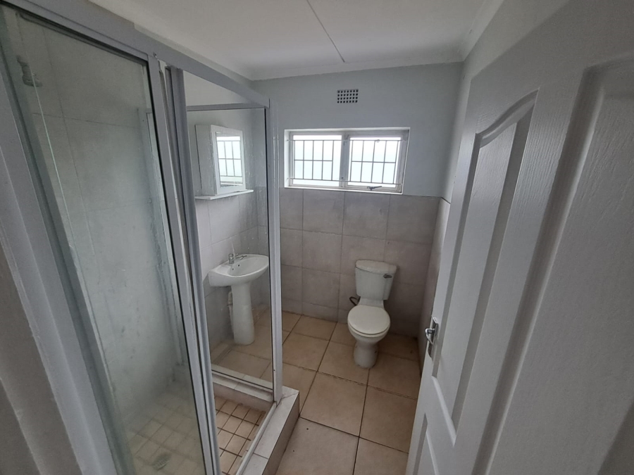 To Let 2 Bedroom Property for Rent in Brackenham KwaZulu-Natal