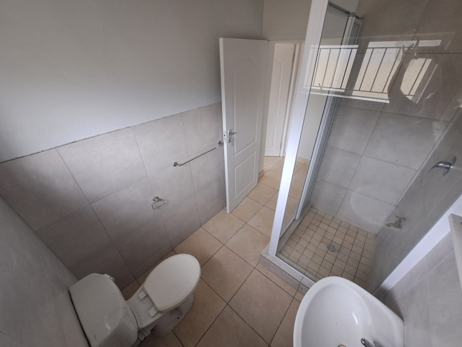 To Let 2 Bedroom Property for Rent in Brackenham KwaZulu-Natal