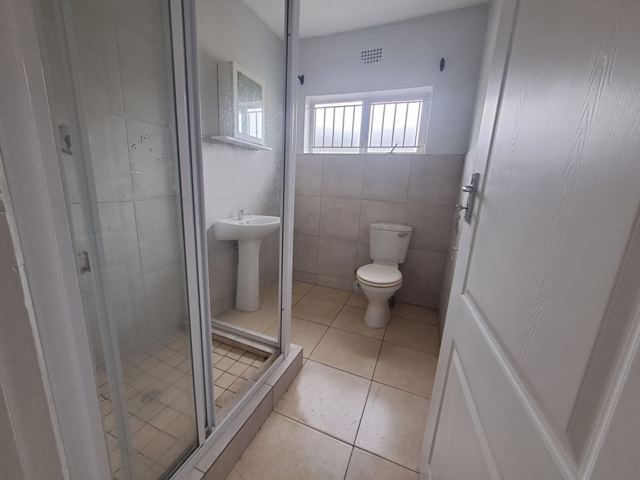 To Let 2 Bedroom Property for Rent in Brackenham KwaZulu-Natal