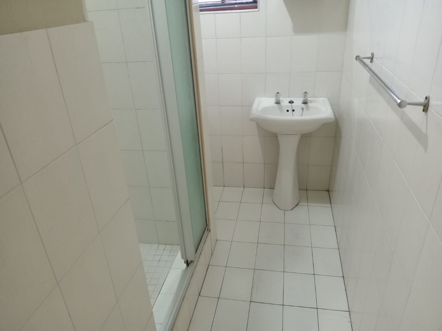 To Let 3 Bedroom Property for Rent in Wildenwide KwaZulu-Natal