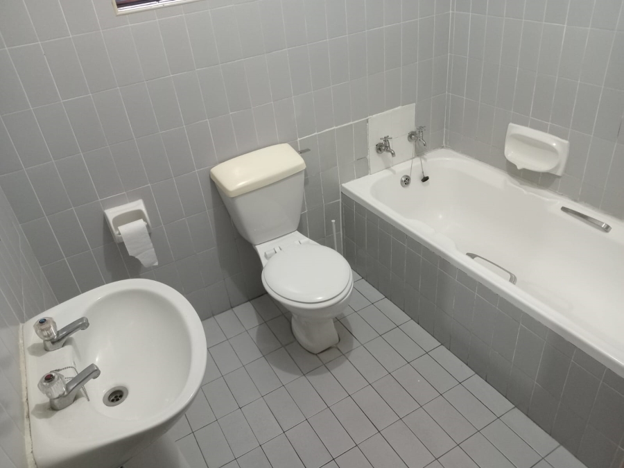 To Let 3 Bedroom Property for Rent in Wildenwide KwaZulu-Natal