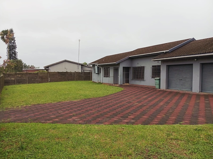 To Let 3 Bedroom Property for Rent in Wildenwide KwaZulu-Natal