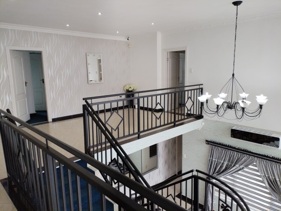 5 Bedroom Property for Sale in Somerset Park KwaZulu-Natal