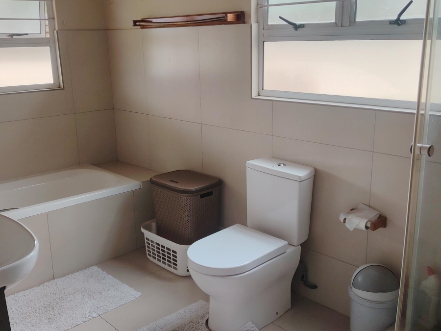 4 Bedroom Property for Sale in Umhlanga KwaZulu-Natal