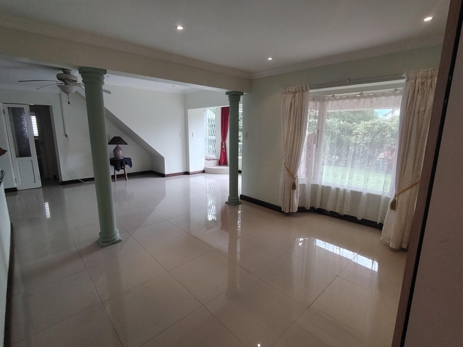 4 Bedroom Property for Sale in Umhlanga KwaZulu-Natal