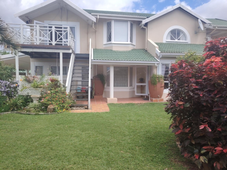 4 Bedroom Property for Sale in Umhlanga KwaZulu-Natal