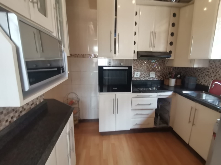 4 Bedroom Property for Sale in Umbilo KwaZulu-Natal