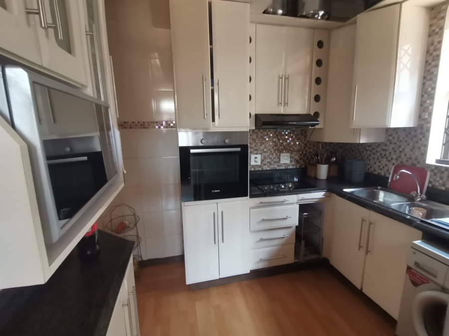 4 Bedroom Property for Sale in Umbilo KwaZulu-Natal