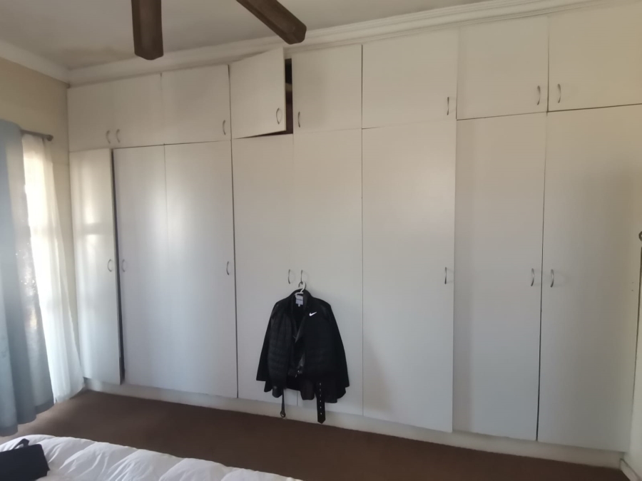 4 Bedroom Property for Sale in Umbilo KwaZulu-Natal