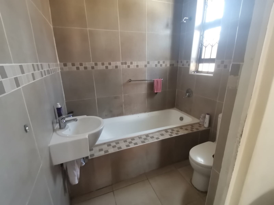 4 Bedroom Property for Sale in Umbilo KwaZulu-Natal