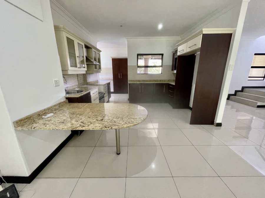 3 Bedroom Property for Sale in Izinga KwaZulu-Natal