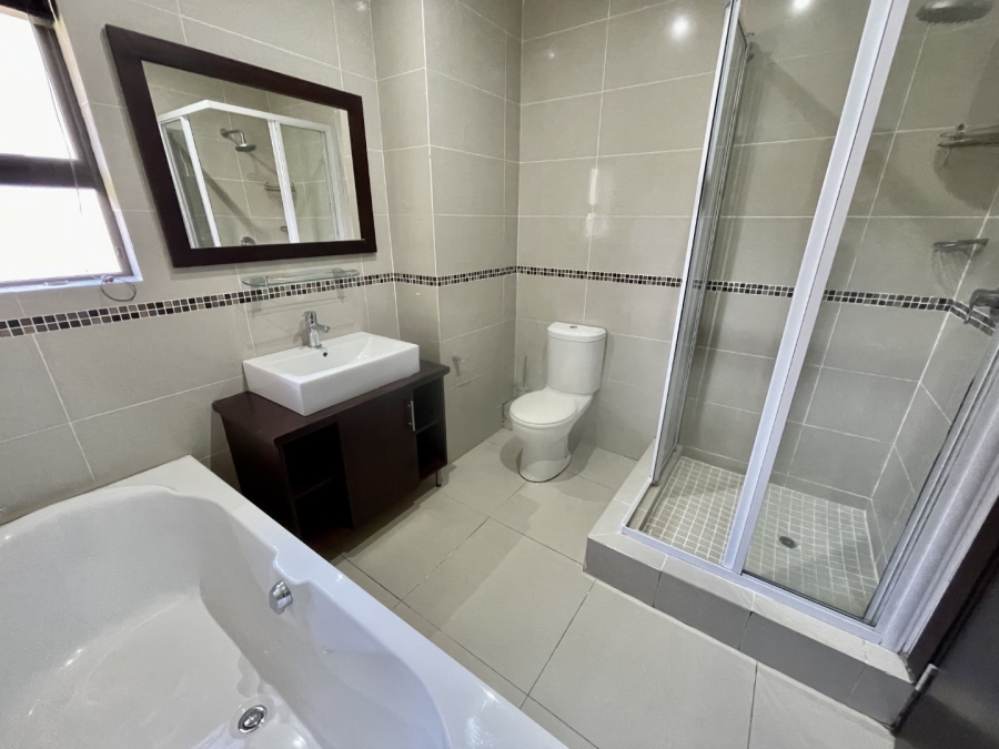 3 Bedroom Property for Sale in Izinga KwaZulu-Natal
