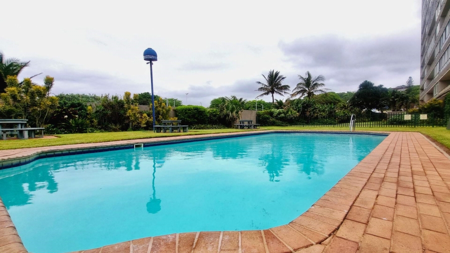 2 Bedroom Property for Sale in Umhlanga KwaZulu-Natal