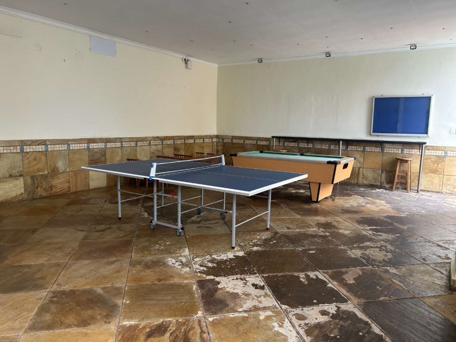 2 Bedroom Property for Sale in Umhlanga KwaZulu-Natal