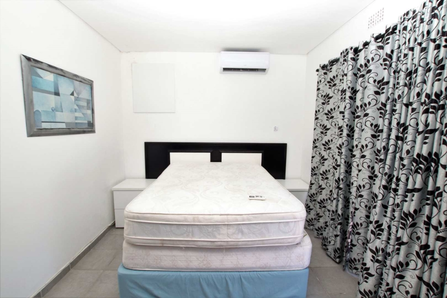 10 Bedroom Property for Sale in Glen Ashley KwaZulu-Natal