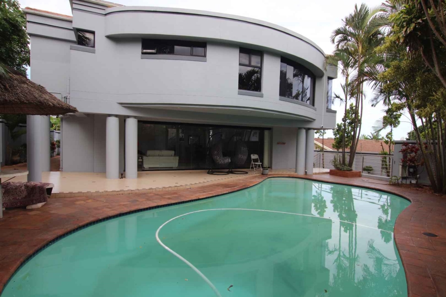 6 Bedroom Property for Sale in Glen Ashley KwaZulu-Natal