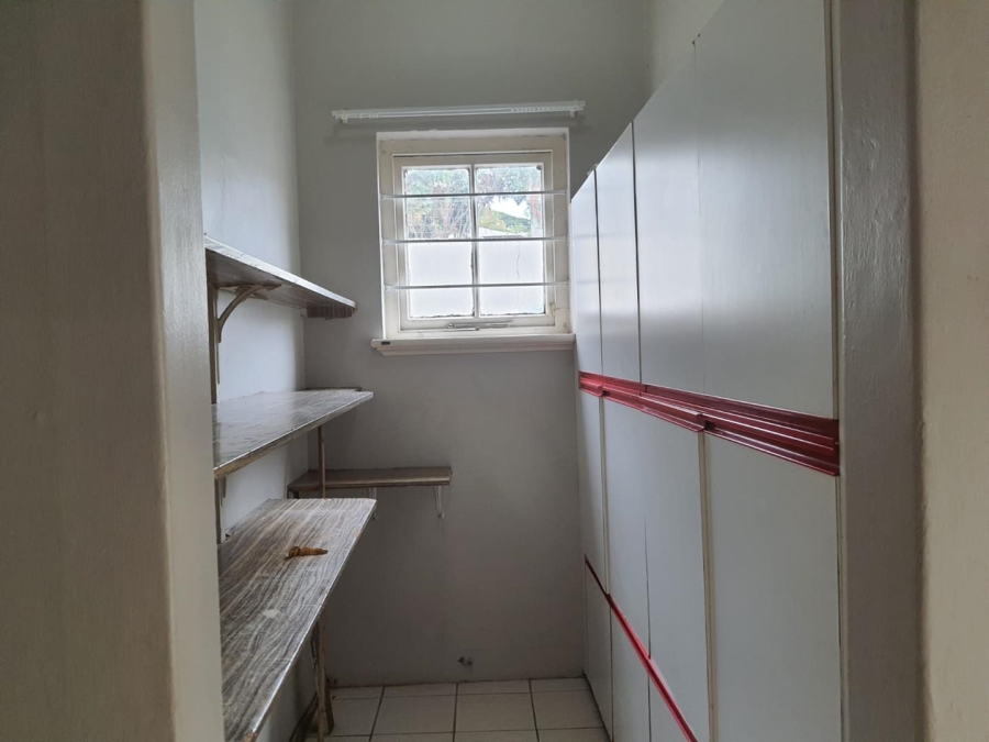 To Let 3 Bedroom Property for Rent in Essenwood KwaZulu-Natal