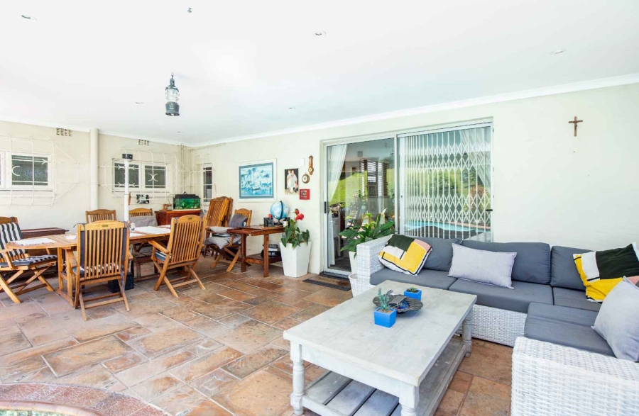 To Let 3 Bedroom Property for Rent in Glen Anil KwaZulu-Natal