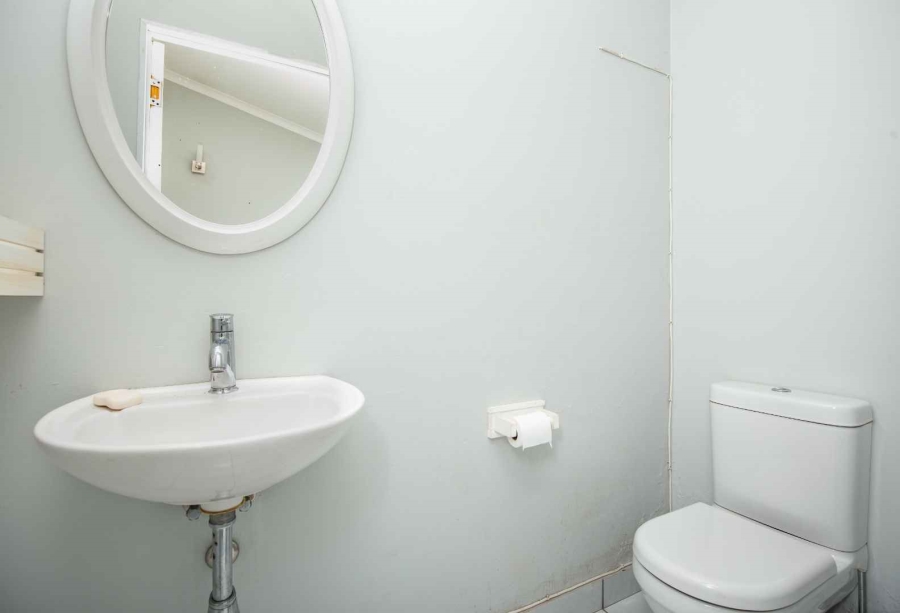 To Let 3 Bedroom Property for Rent in Glen Anil KwaZulu-Natal
