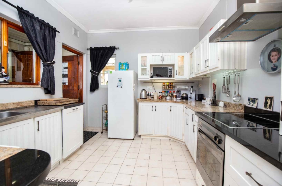 To Let 3 Bedroom Property for Rent in Glen Anil KwaZulu-Natal