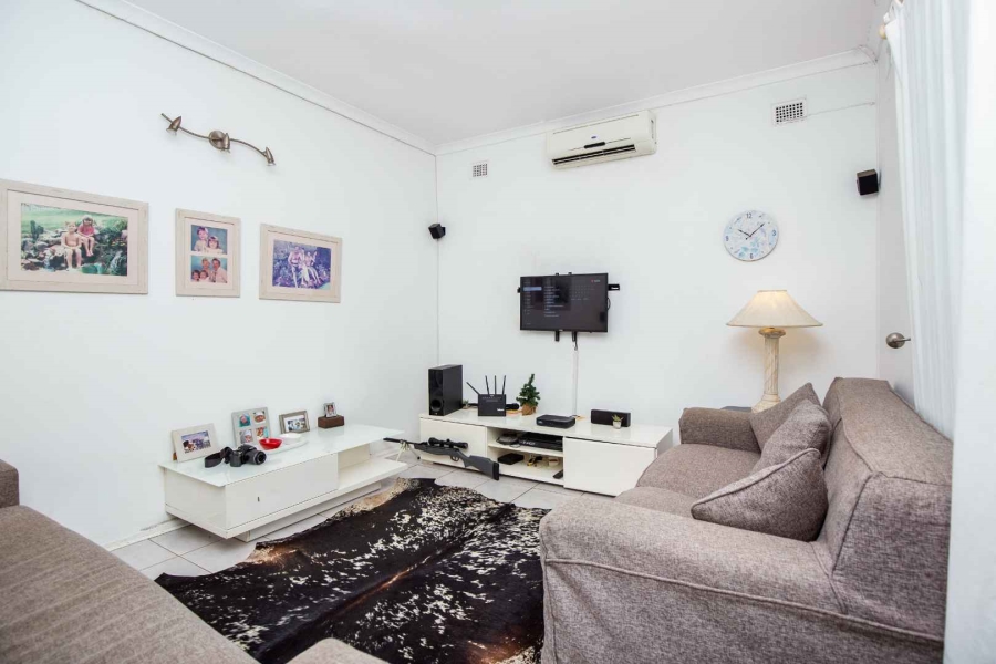 To Let 3 Bedroom Property for Rent in Glen Anil KwaZulu-Natal