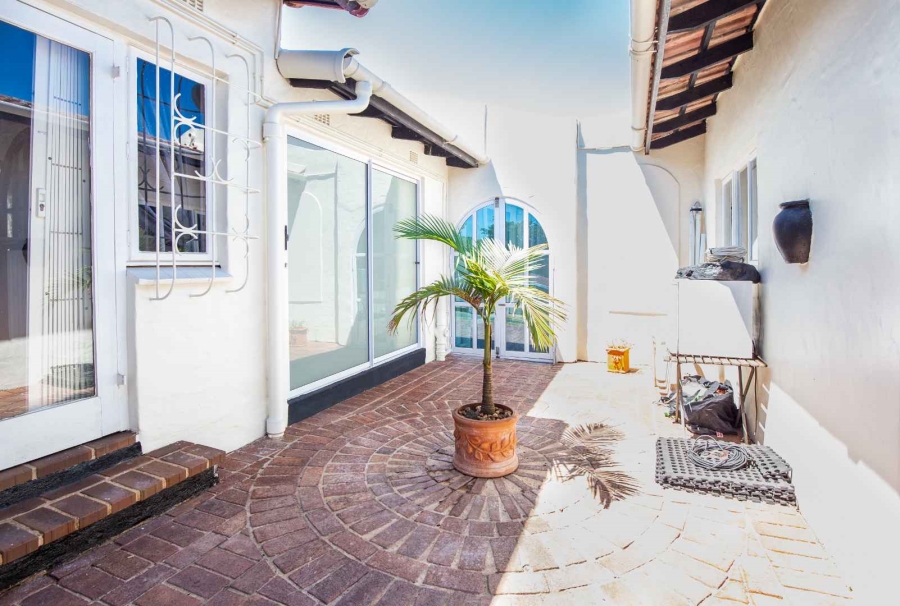 To Let 3 Bedroom Property for Rent in Glen Anil KwaZulu-Natal