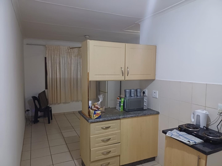 2 Bedroom Property for Sale in Richem KwaZulu-Natal