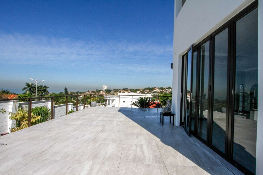 To Let 6 Bedroom Property for Rent in La Lucia KwaZulu-Natal