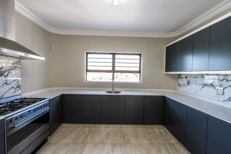 To Let 6 Bedroom Property for Rent in La Lucia KwaZulu-Natal